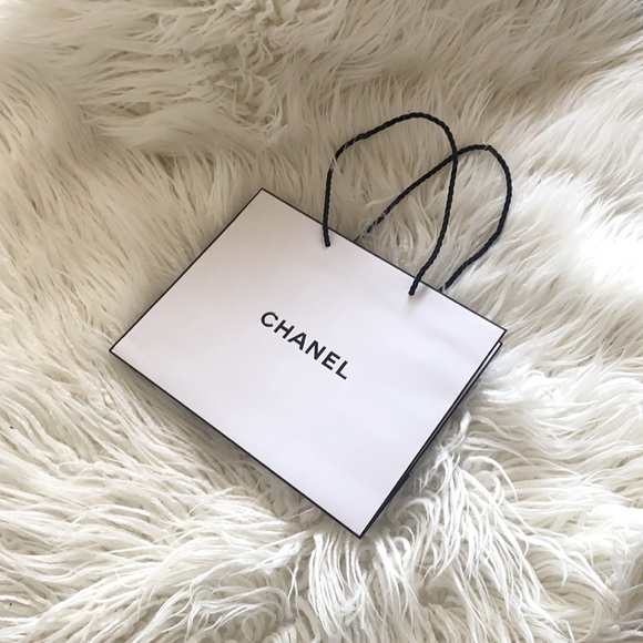 Chanel Authentic Paper Bag New - Picture 2 of 2